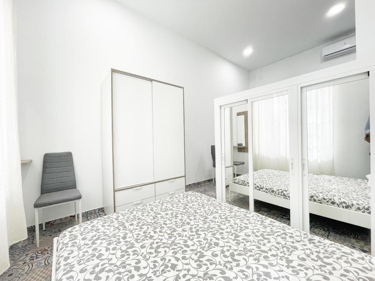 Precioso Loft En El Corazon De Triana Apartman Sevilla Kültér fotó