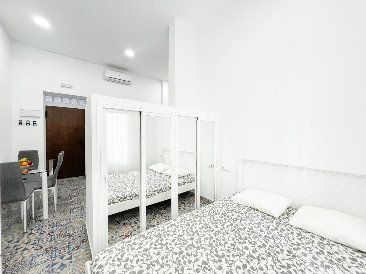 Precioso Loft En El Corazon De Triana Apartman Sevilla Kültér fotó